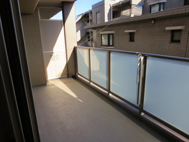 殺風景なベランダ