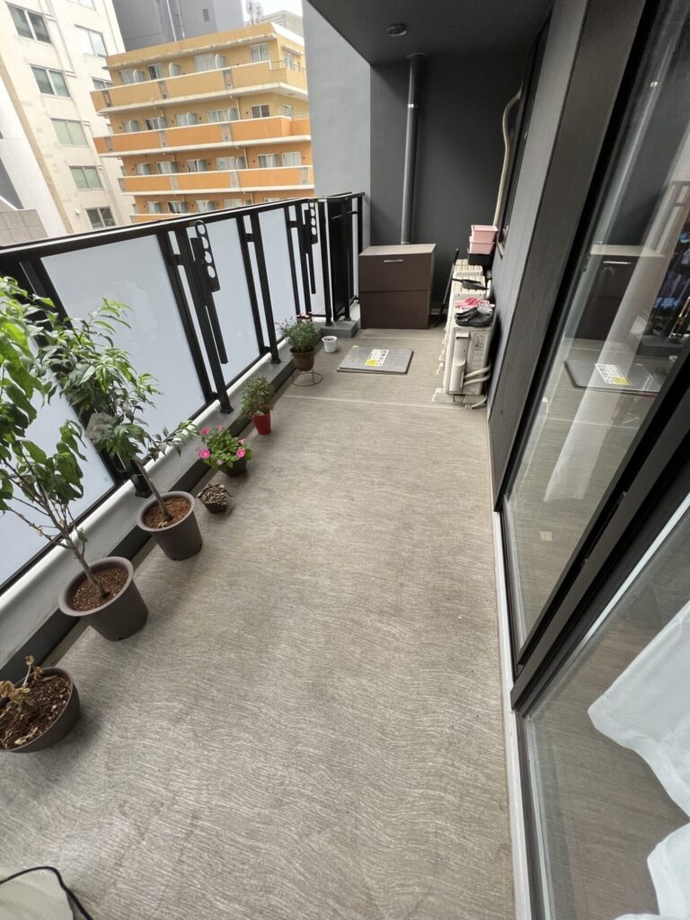 ベランダの掃除