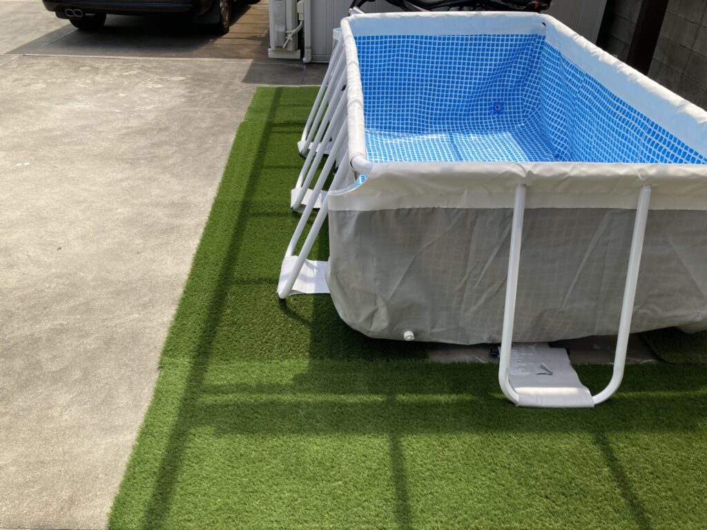人工芝プール2