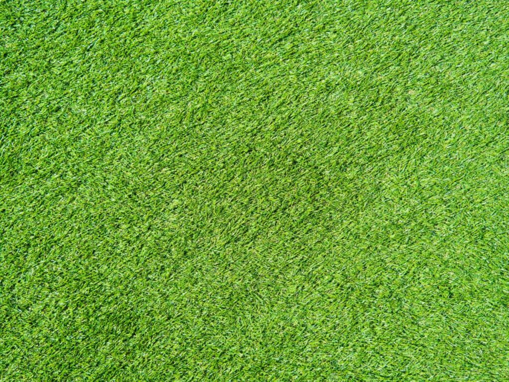 人工芝の上手な切り方