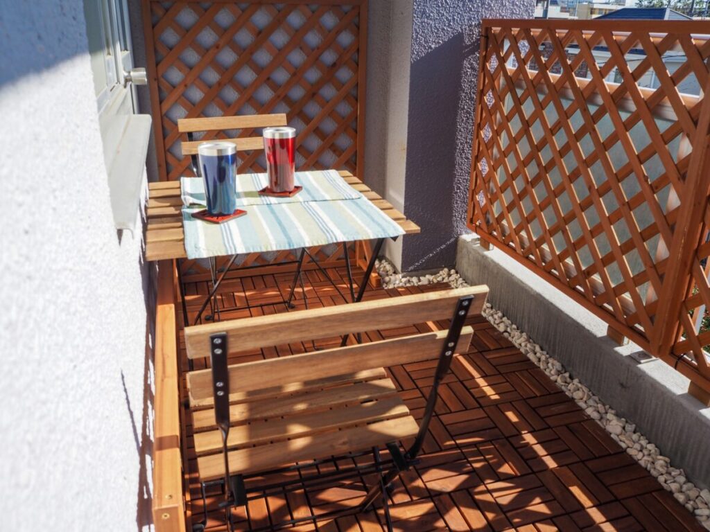 ベランダのウッドデッキ