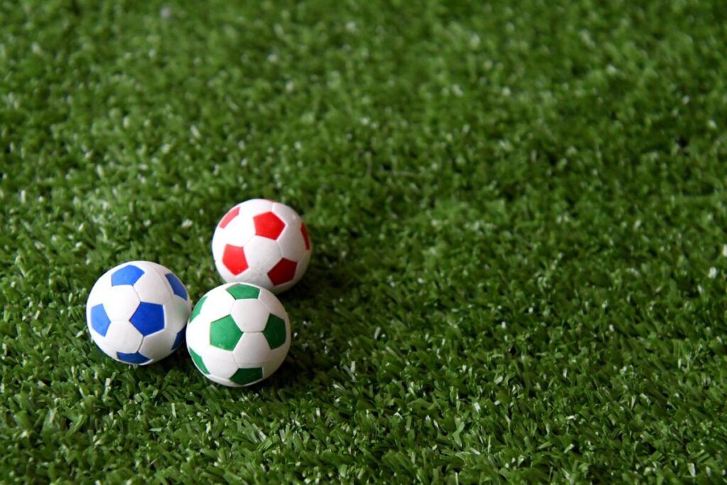 スポーツ用人工芝の特徴