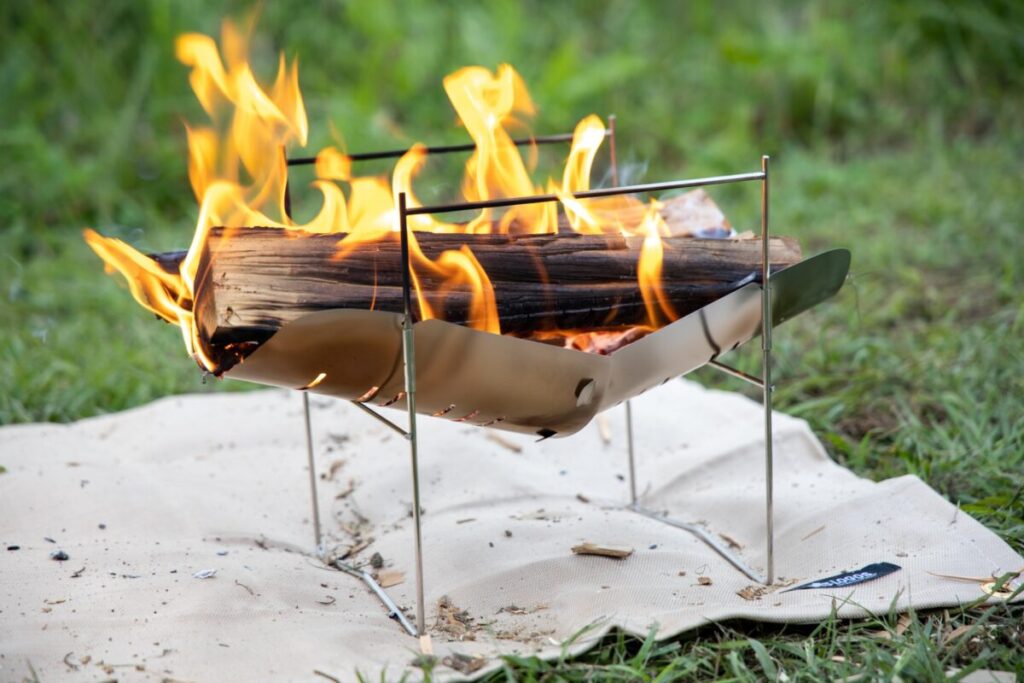 人工芝の防炎とは
