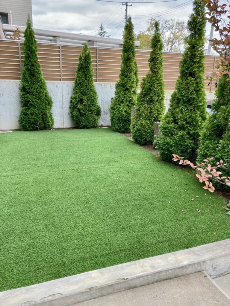 おしゃれな庭のデザイン