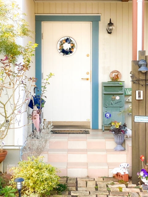 コケが生えやすいならグリーン系