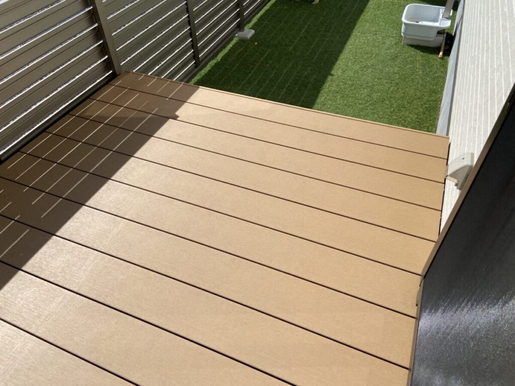 汚いウッドデッキの対処法