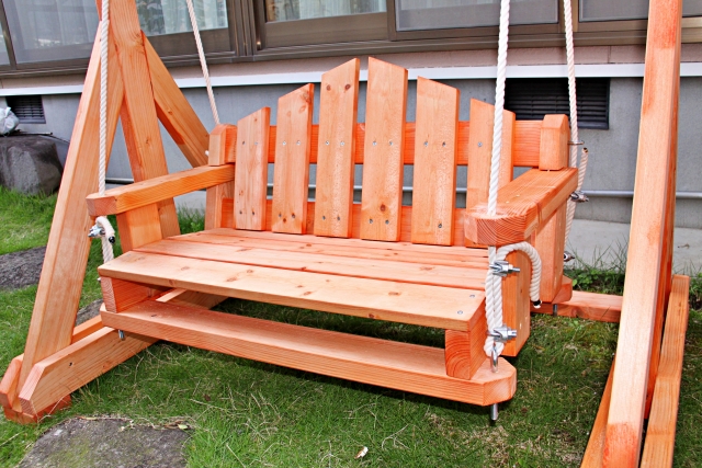 人工芝の遊び場に置くおすすめのアイテム