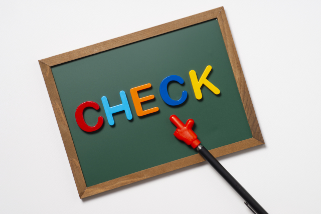 路盤材を使った人工芝の施工法