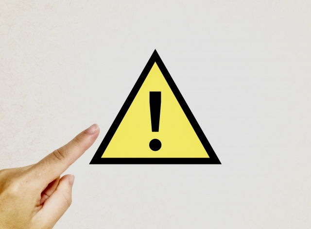 人工芝用のテニスコートシューズを選ぶ際の注意点