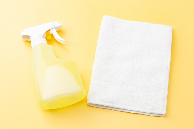 中性洗剤で洗う