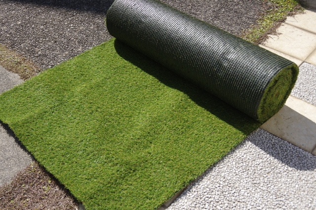 下地をしっかり整地して平らにする